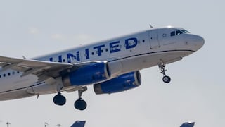 Caos en aeropuertos de EE.UU. por más de 1,000 vuelos cancelados: American Airlines, Delta y United confirman el golpe a viajeros