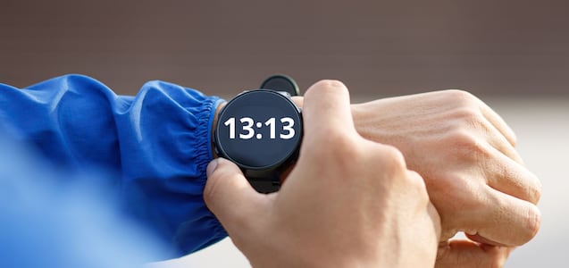 ¿Ves constantemente la hora espejo 13:13 en tu reloj? Descubre qué significa eso, según la numerología