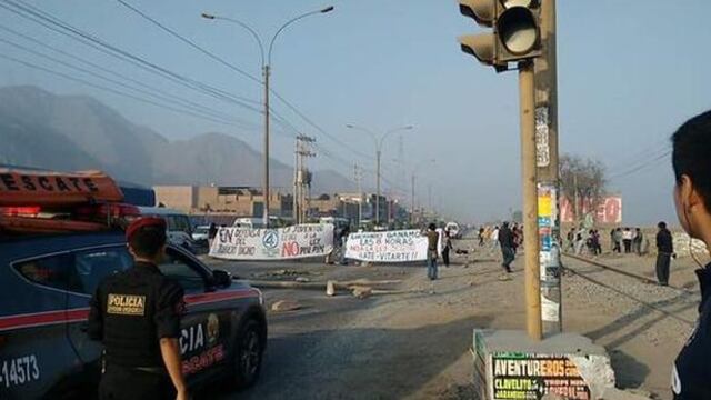 Opositores a ‘Ley Pulpín’ bloquearon carretera: PNP los liberó