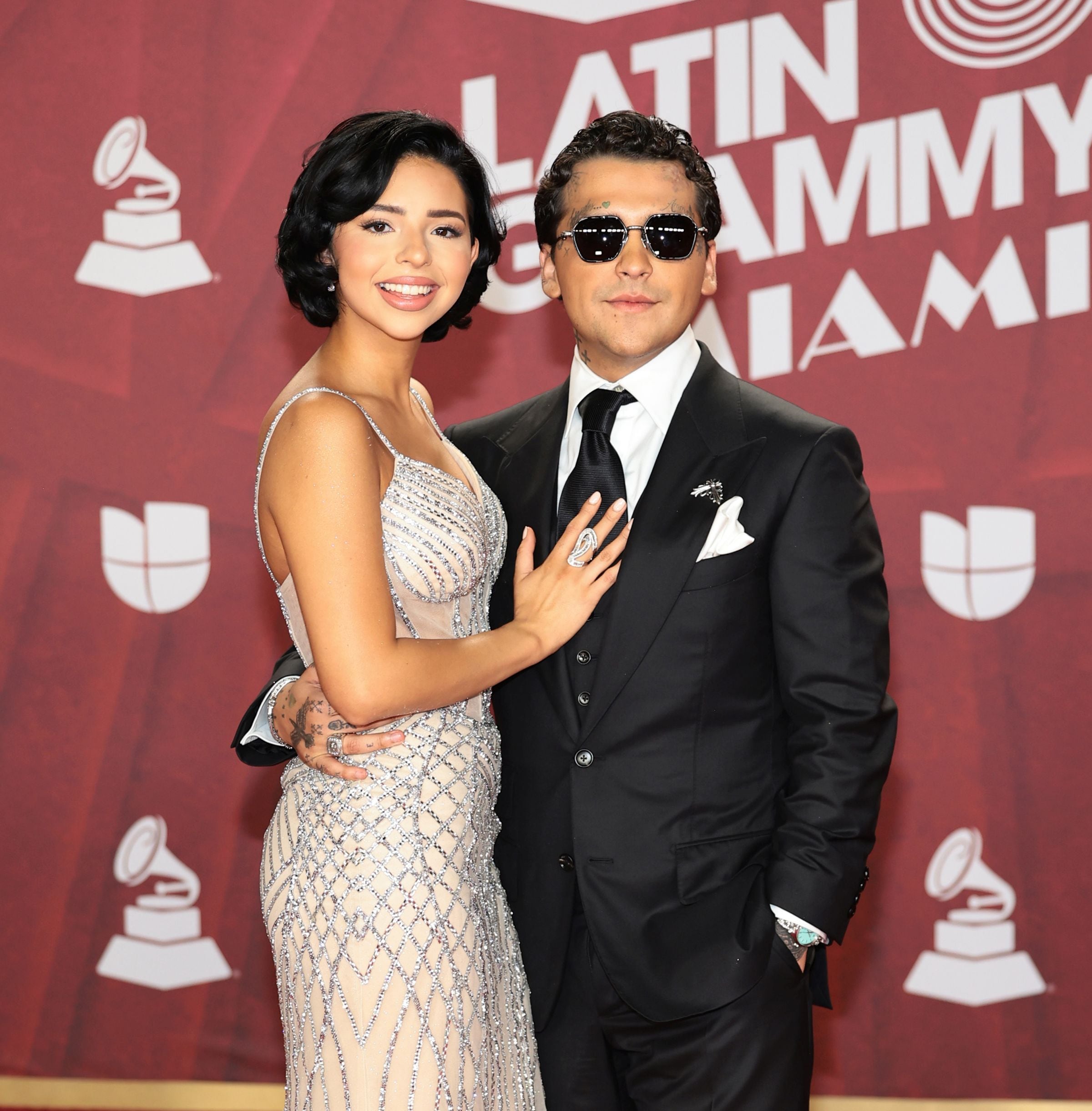 Esta imagen muestra a Ángela Aguilar con su esposo Christian Nodal. (Foto: Dimitrios Kambouris / Getty Images for The Latin Recording Academy)