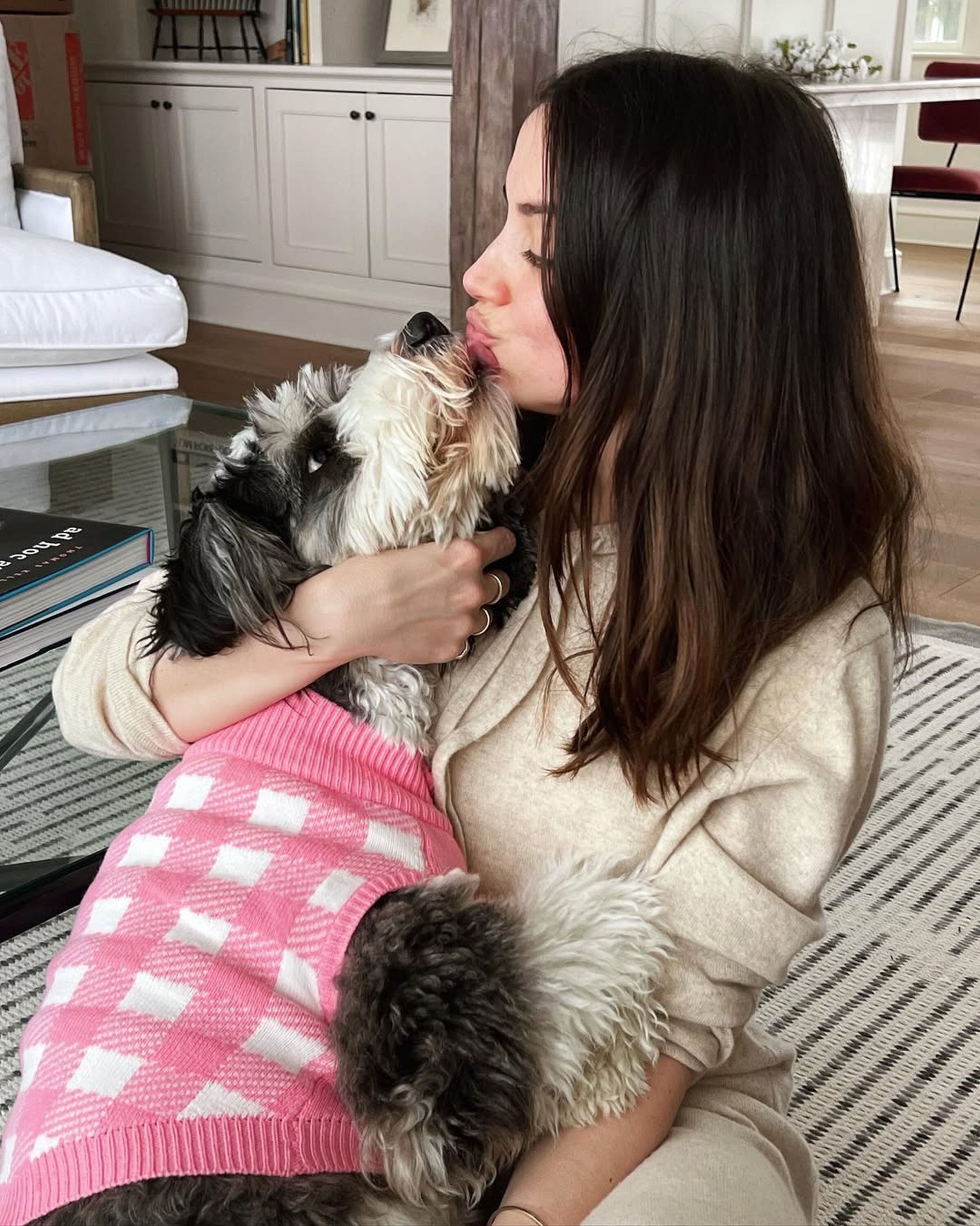 Ana Celia de Armas Caso es una actriz y modelo cubana que ama bastante a los perros. (Foto: @ana_d_armas / Instagram)