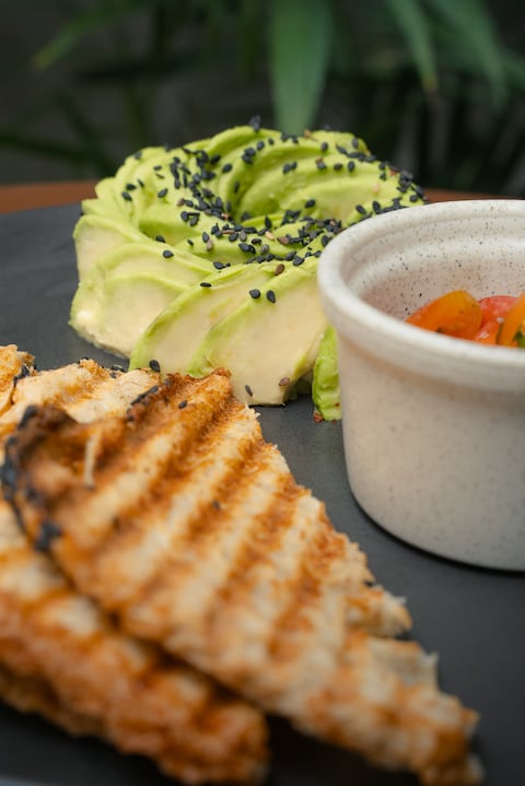 Tostón de palta de Amateur.