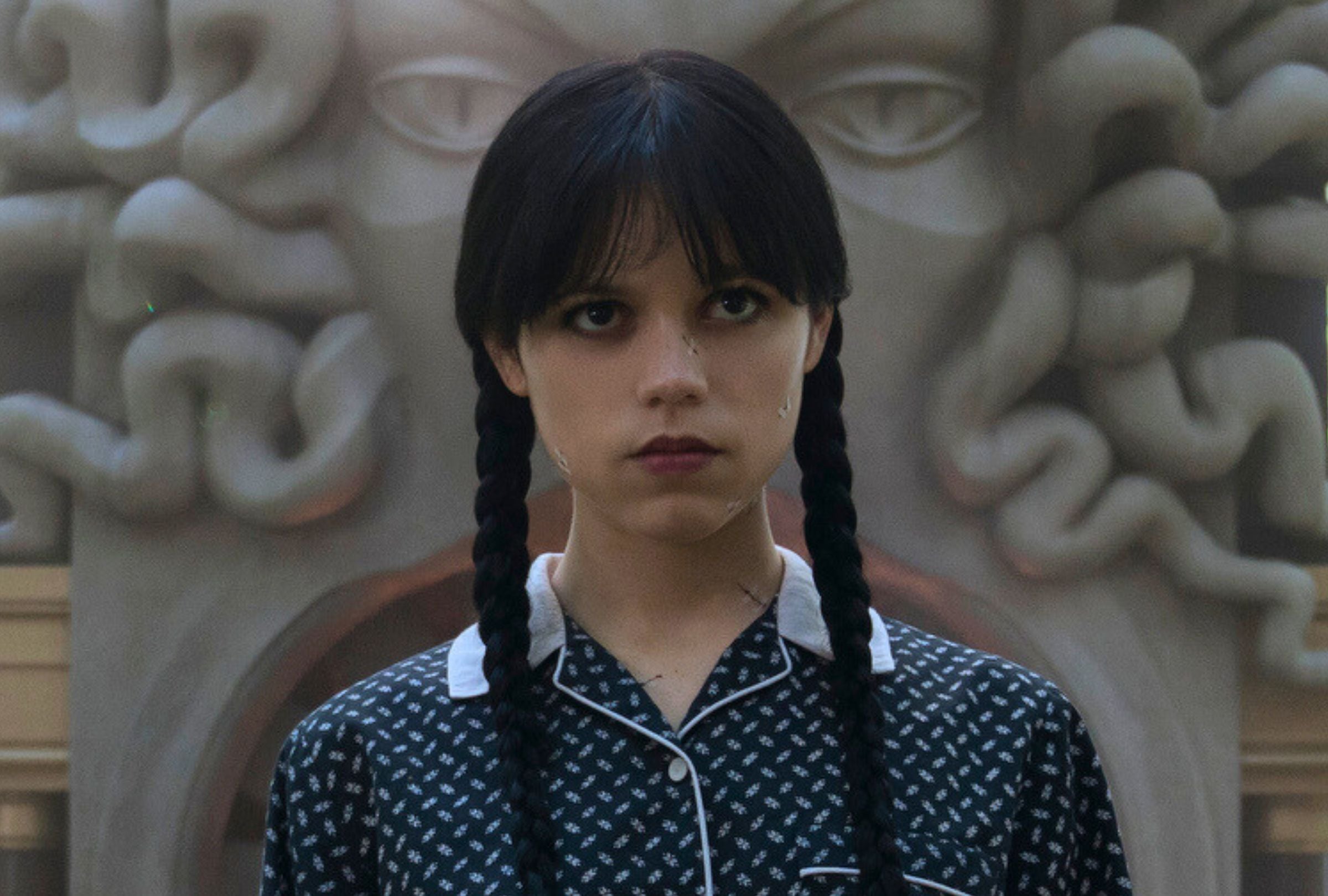 En la parte 2 de la segunda temporada de la serie "Wednesday", Merlina Addams debe enfrentar las consecuencias de haber liberado a los pacientes del asilo Willow Hill (Foto: Netflix)