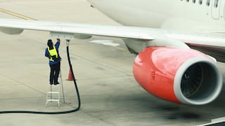 Logran transformar el dióxido de carbono en un combustible apto para las turbinas convencionales de los aviones 