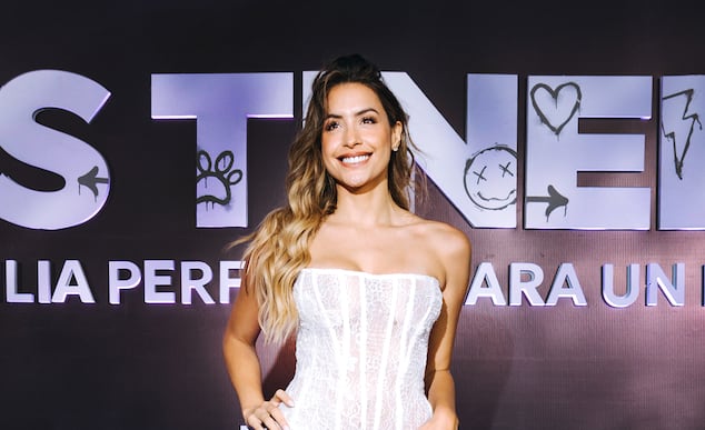 Milett Figueroa tiene 32 años. El año pasado, viajó a Argentina para empezar su carrera en la televisión fuera de Perú.