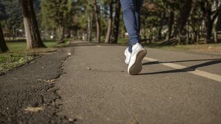 Caminar, correr o trotar: ¿Cuál es el ejercicio que más beneficios da a la salud? Esto dice un médico traumatólogo