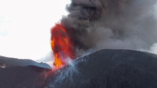 Volcán de La Palma: crece la emisión de ceniza y empeora la calidad del aire | FOTOS