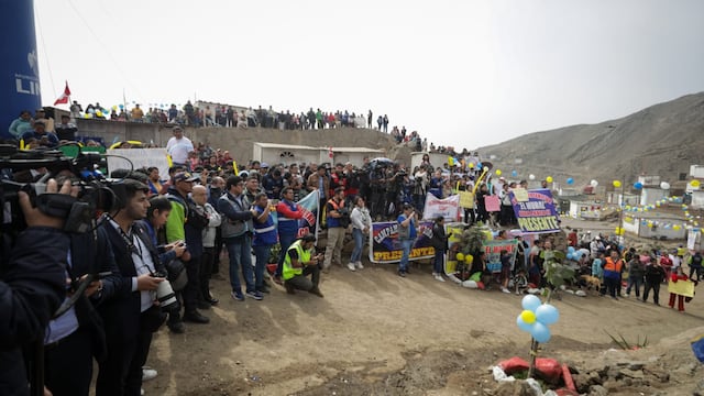 San Juan de Lurigancho: inauguran 23 pilones para dotación de agua en sector de Juan Pablo II
