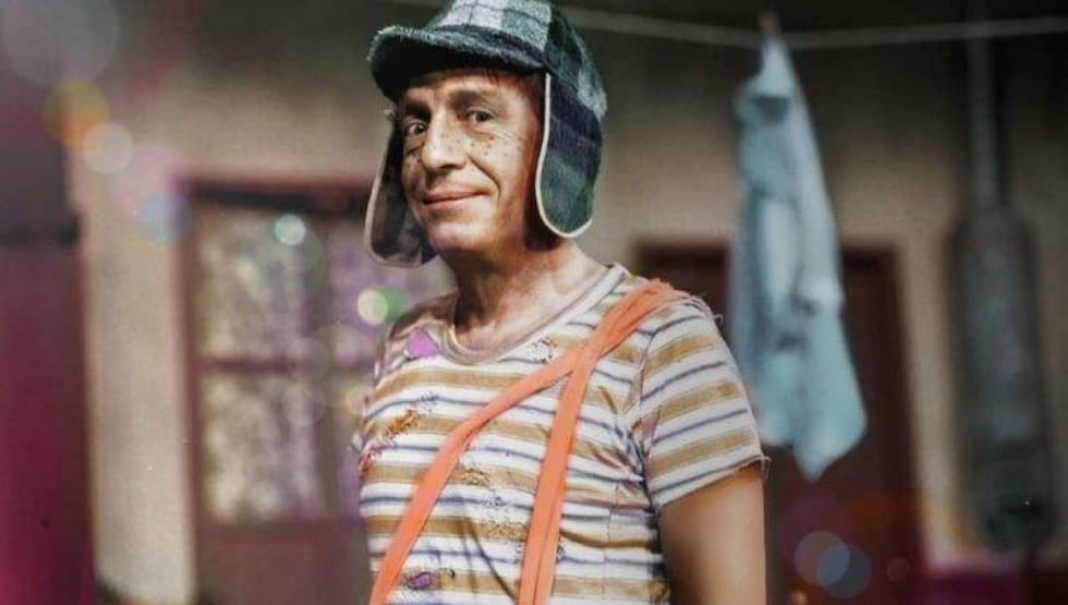 Roberto Gómez Bolaños, personificado como "El Chavo del 8".
