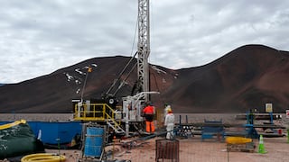 La guerra por el litio: Chile acelera su producción en férrea competencia con Australia y otros países de la región