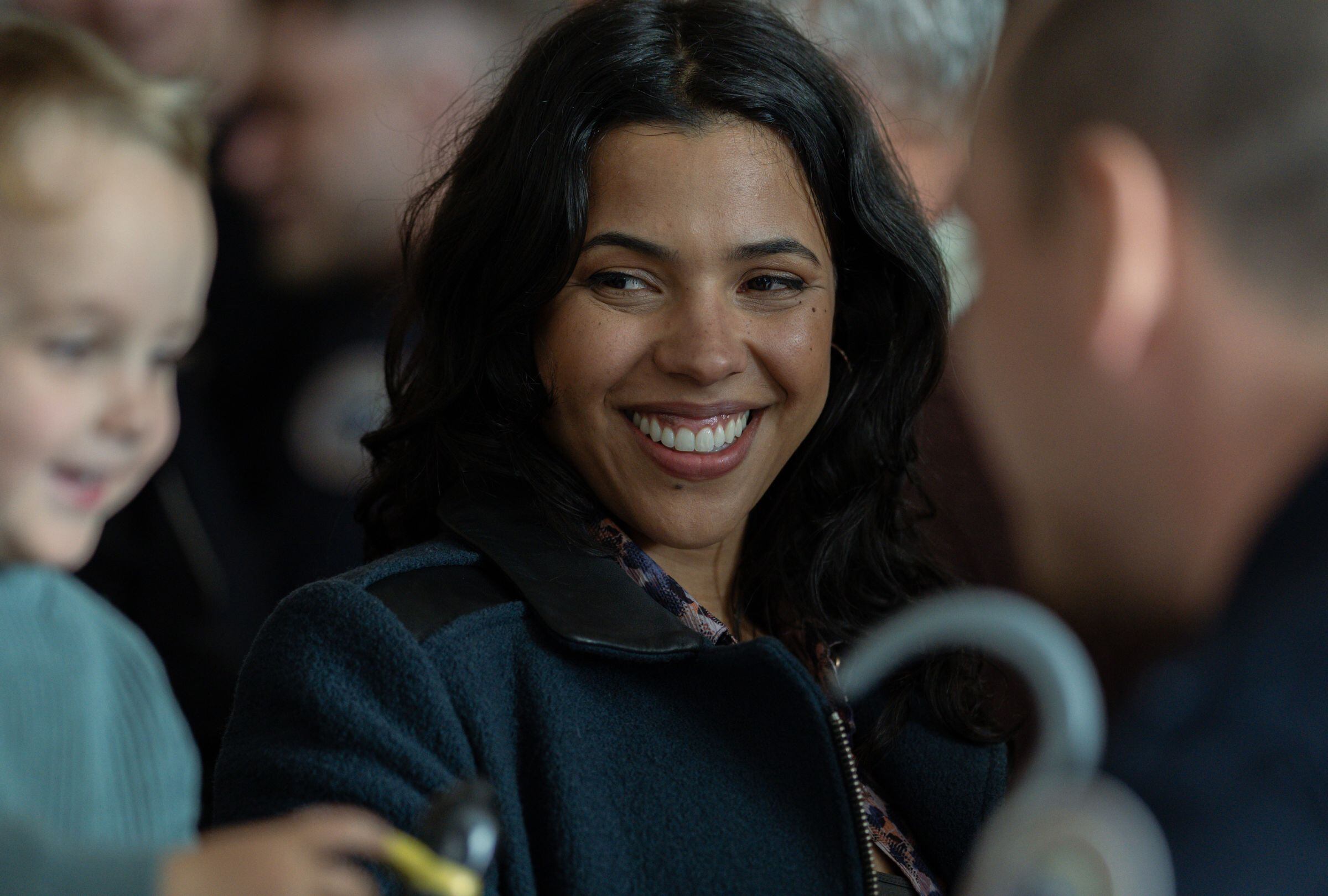 La actriz Zita Hanrot como Manon en una escena de la película “Ad Vitam” (Foto: Netflix)