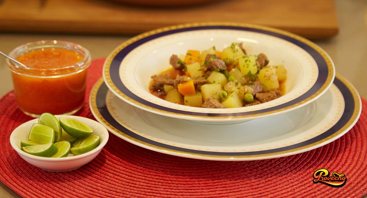 Colette nos cuenta que esta receta se puede servir con trozos de limón y, para los adultos, con rocoto.