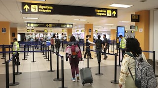 Pasajes de avión: la polémica por el proyecto de ley que busca regular precios sobre asientos y equipaje