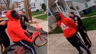 Policía detiene y esposa a un joven afroamericano por no portar licencia para bicicleta