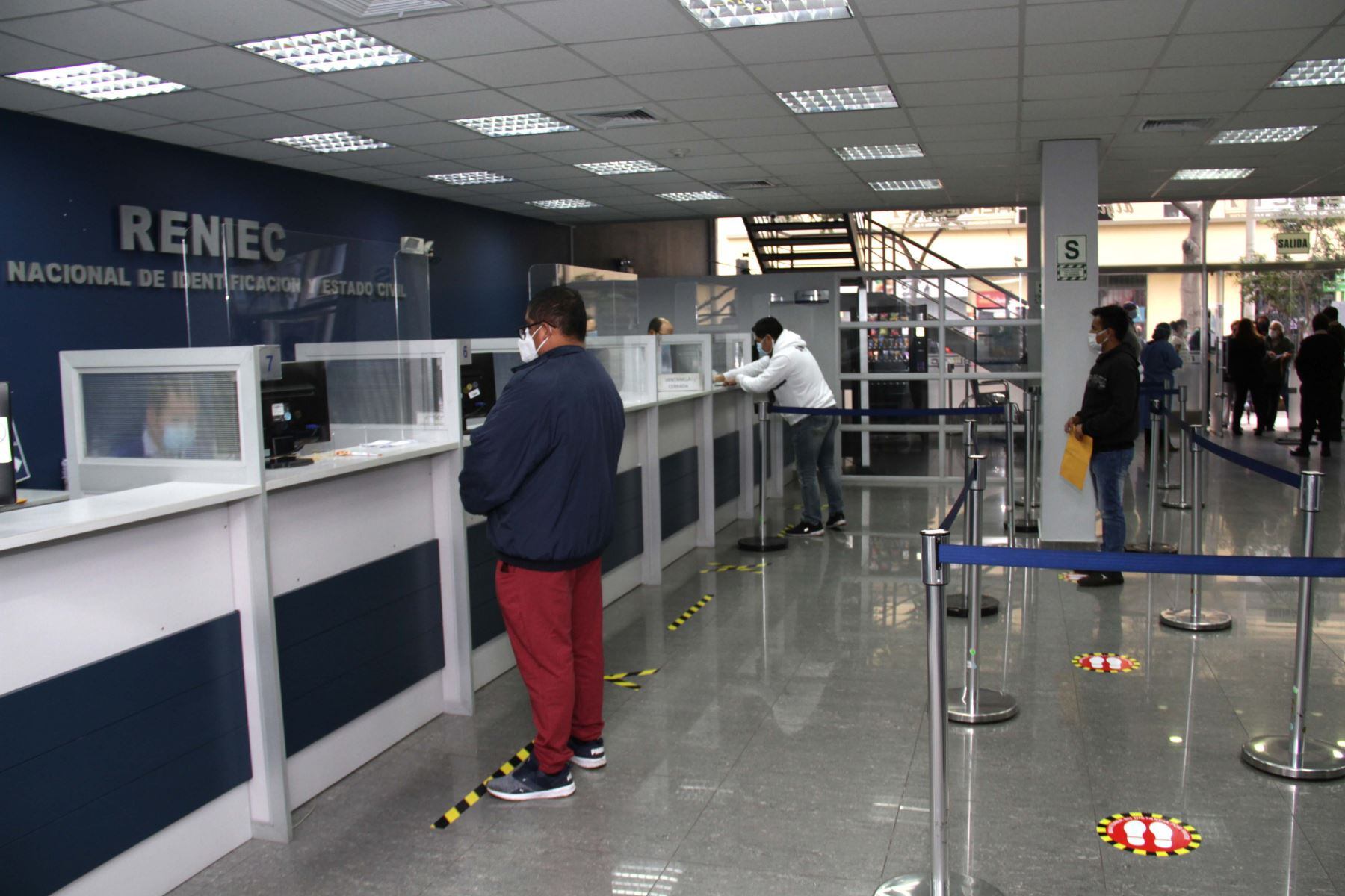 Capturan a funcionarios de Reniec que lograban registrar la ‘muerte’ de sujetos prontuariados para evitar se investigados y luego ‘revivirlos’. (Foto: Andina/referencial)