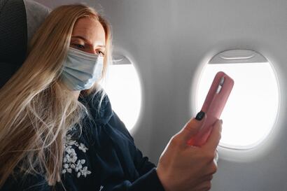 Soy azafata y esta es la preocupante razón por la que las ventanas de los aviones no son cuadradas