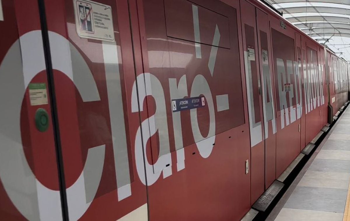 La imagen de Claro en uno de los trenes de la Línea 1 del Metro de Lima | Foto: Claro Perú