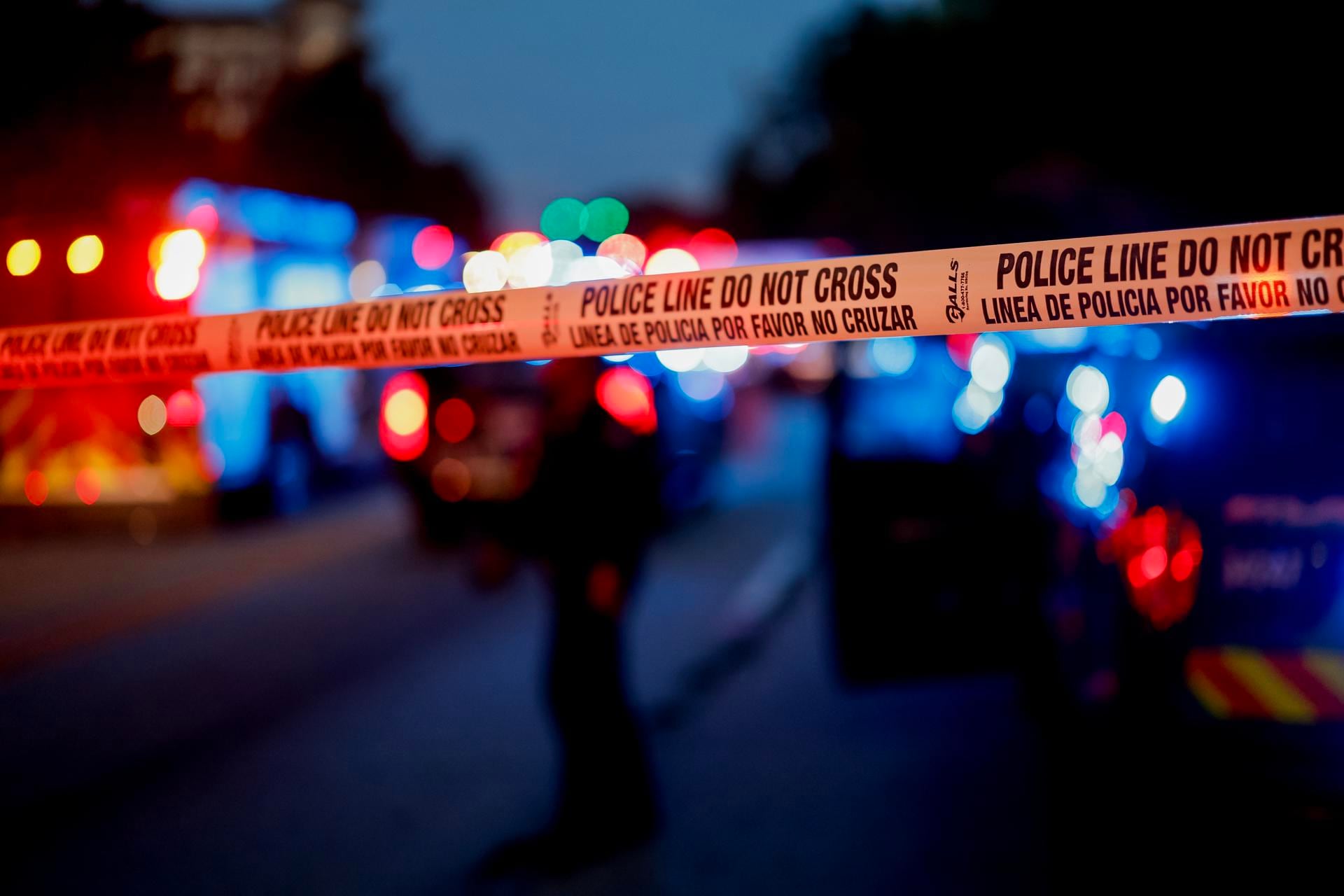 Las otras ocho víctimas que están “en estado crítico pero estable” fueron trasladadas a hospitales cercanos. (EFE/EPA/ERIK S. LESSER referencial)