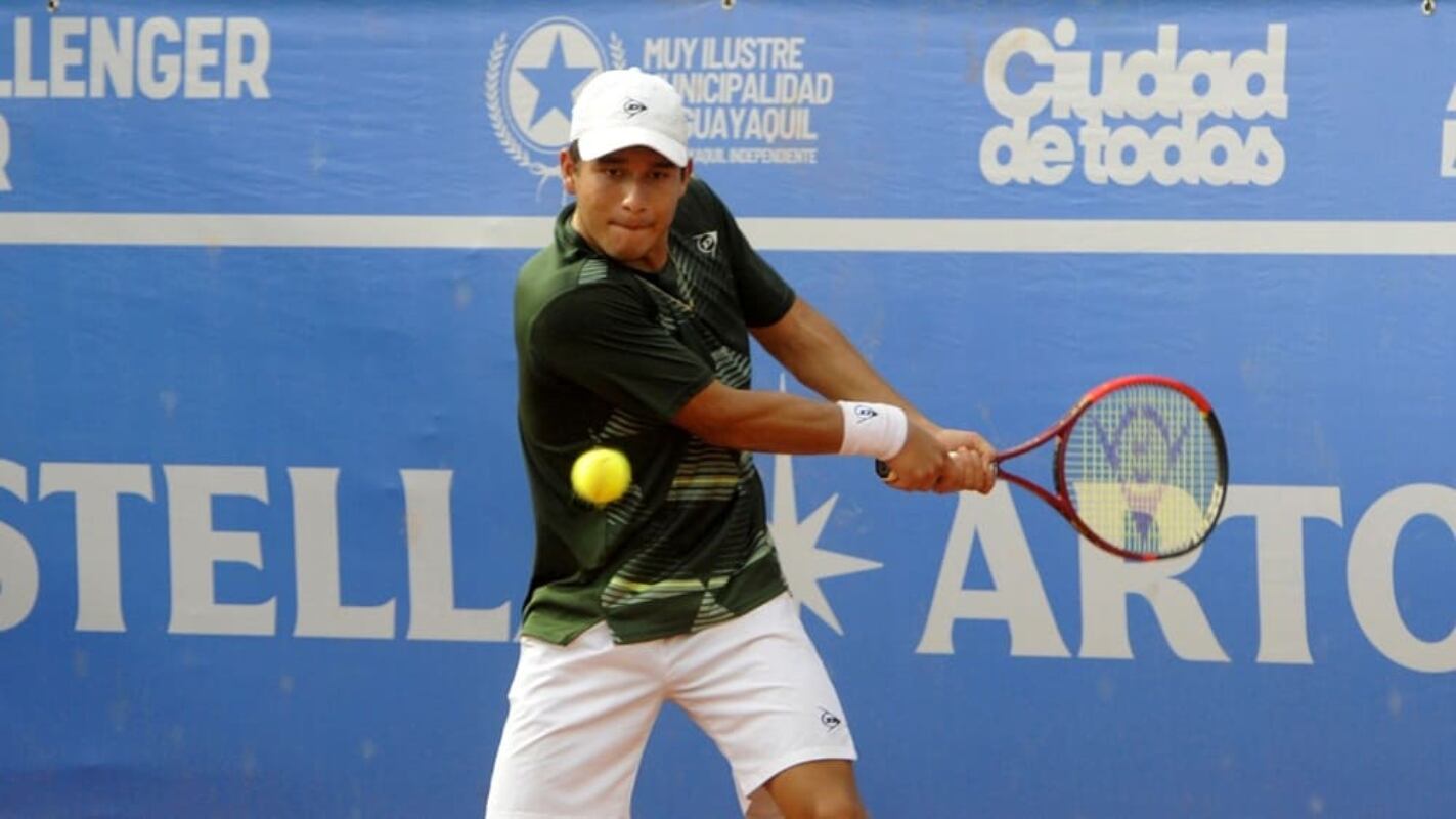 Gonzalo Bueno, tenista de 20 años, se metió a los octavos de final del Challenger de Guayaquil. (FOTO: Challenger de Guayaquil).
