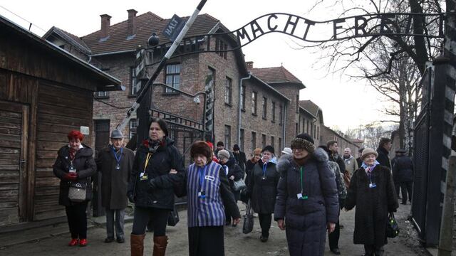 Auschwitz: Sobrevivientes se reúnen a 71 años de su liberación