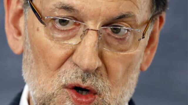 Mariano Rajoy no renunciará al gobierno de España y crecen críticas