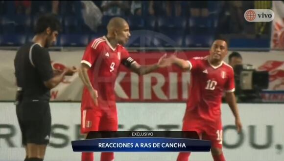 El capitán de la selección peruana encaró a Cueva tras anotación de Kaoru Mitoma. (Foto: América TV)