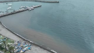 Callao: cierran playas de La Punta por manchas de petróleo en el mar | VIDEO 