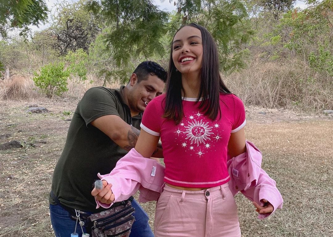 Arianna Valh durante las grabaciones de "Minas de pasión" (Foto: Arianna Valh / Instagram)