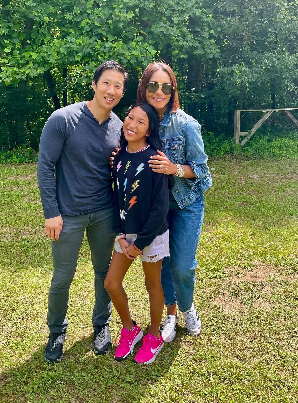 Junto a su esposo y su hija Anna (Foto: Ilia Calderón / Instagram)