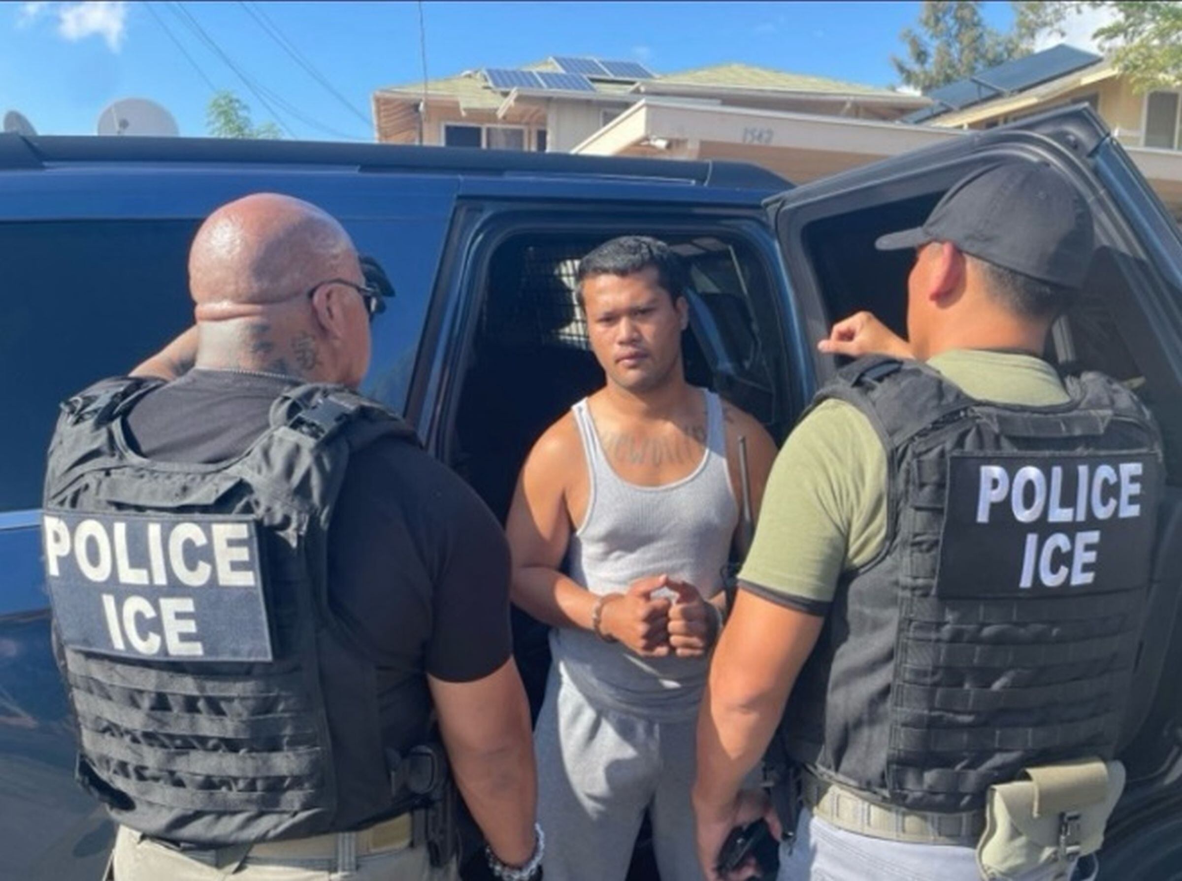 Agentes del Servicio de Inmigración y Control de Aduanas durante las redadas iniciadas desde finales de enero 2025 (Foto: ICE)