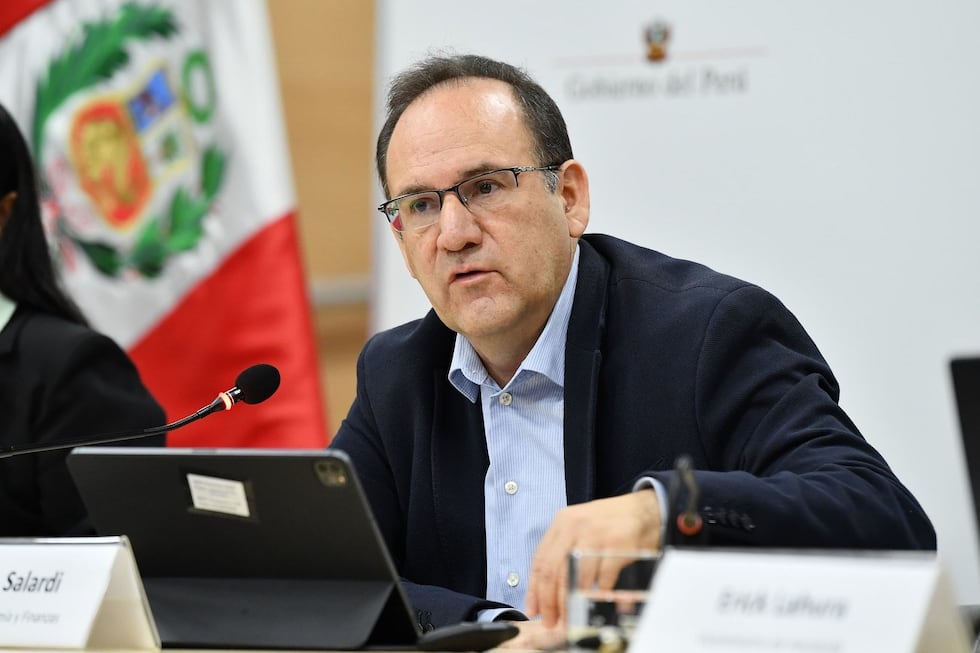 José Salardi, titular del MEF, también adelantó que después de julio se alista un segundo paquetes de medidas desregulatorias. Foto: GEC.