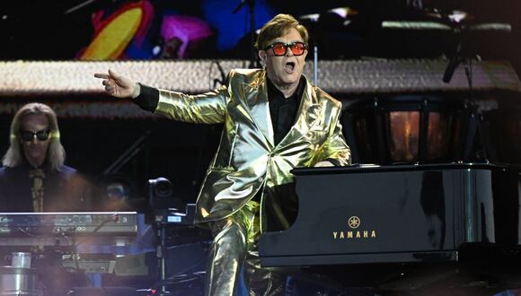 Elton John se suma a la lista de artistas EGOT tras conseguir su primer Emmy. (Foto: Oli SCARFF / AFP)