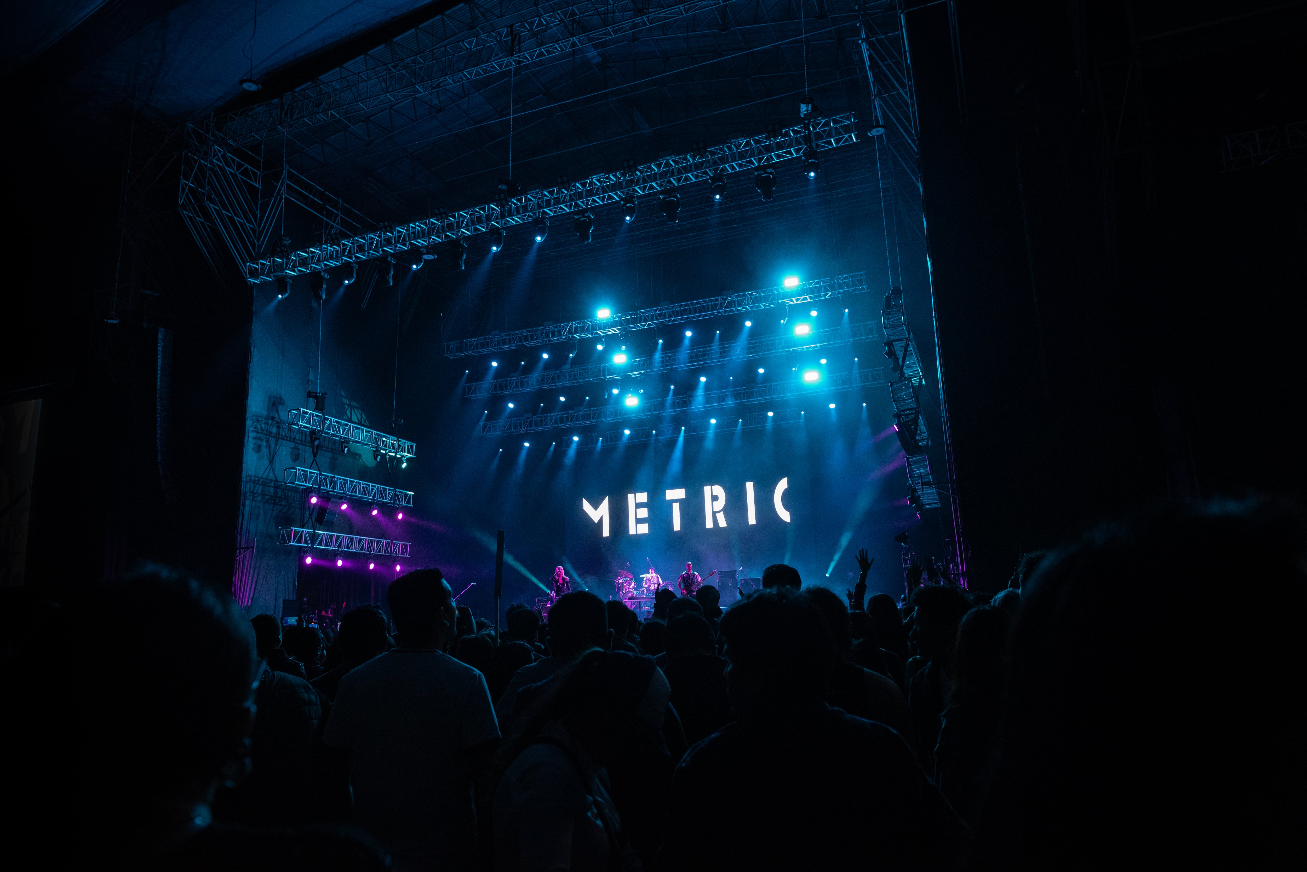 Metric, durante su paso por el Indie Rock Fest, celebrado el 25 de noviembre en el Arena 1.