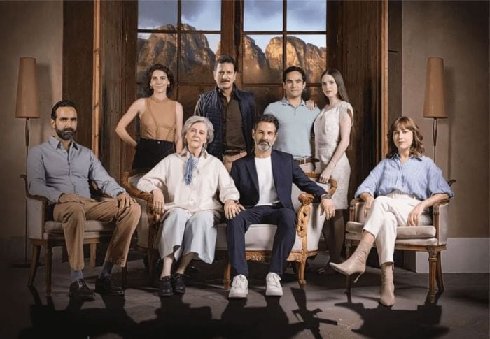 Los integrantes de la familia Parra en la serie de MAX, "Sierra madre".