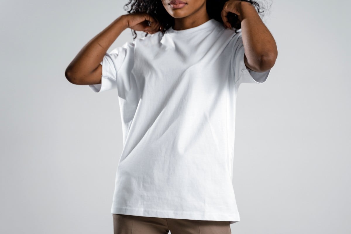 Agranda una camiseta unas tallas más sin estropearla con estos trucos caseros. (Foto: Pexels)