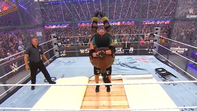 ¡En su último combate! Brock Lesnar homenajeó a Undertacker en derrota ante Oba Femi en WWE SummerSlam