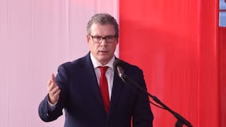 Ministro Morgan Quero insiste en supuesto “acoso sistemático” de algunos medios contra Dina Boluarte