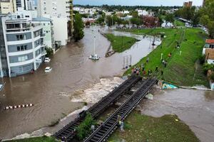 Lluvias e inundaciones en cuatro países de Sudamérica dejan más de 170 personas fallecidas