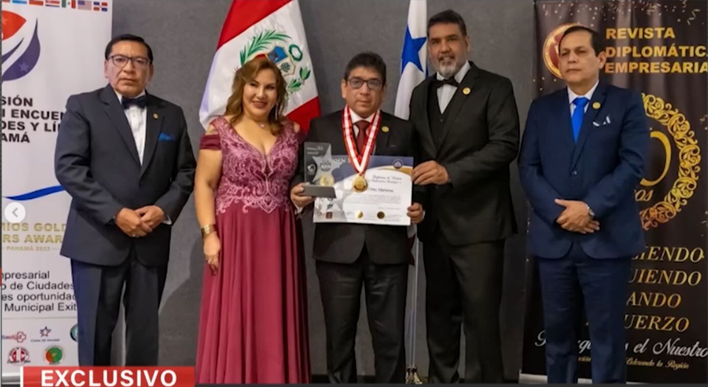 Jorge Luis Ortiz fue premiado por la revista VIP Diplomátiva y, cuatro meses después, designó como subprefecta a la hija de la fundadora de la mencionada publicación.