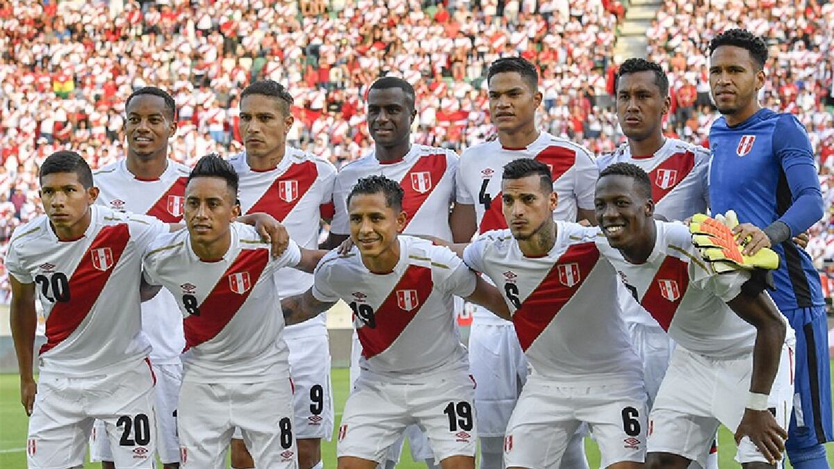 ¿En qué posición de la tabla de las dos últimas Eliminatorias estaba ‘el Perú de Ricardo Gareca’ tras las primeras cuatro fechas jugadas?. (Foto: EFE)