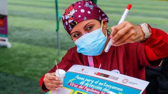 Minsa realizará pruebas moleculares a más de 80 mil mujeres para detección del cáncer de cuello uterino 