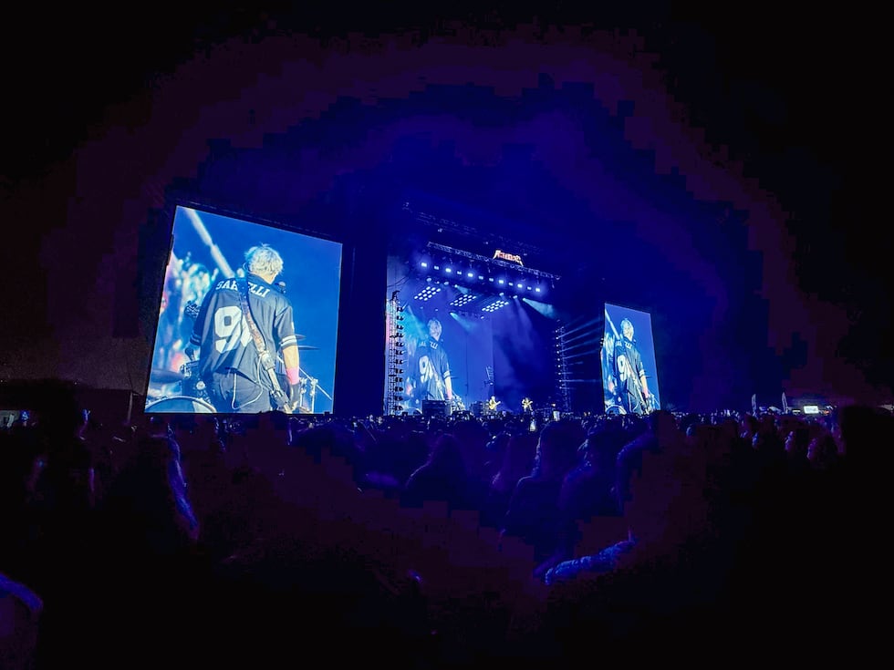 12:15 am Es hora del adiós, o como dijo 'Pato' ¡Hasta pronto Lima!.