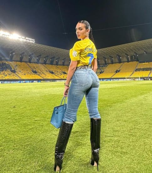 Georgina Rodríguez volvió a causar revuelo por su manera de vestir (Foto: Georgina Rodríguez / Instagram)