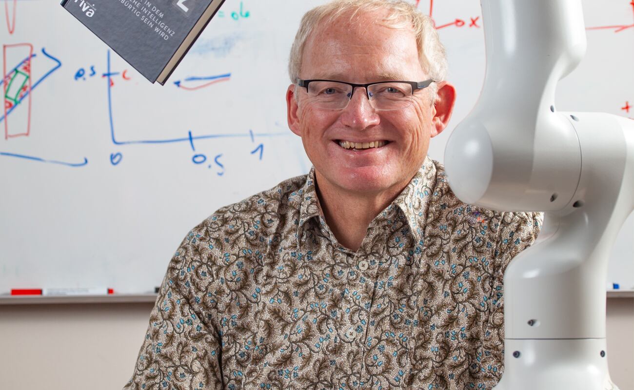 Toby Walsh tiene 40 años de experiencia y cuestiona a las empresas que desarrollan la IA. (Foto: unsw.edu.au)