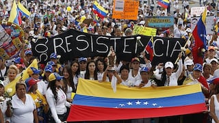 Piden a Humala apoyar cita de cancilleres por Venezuela