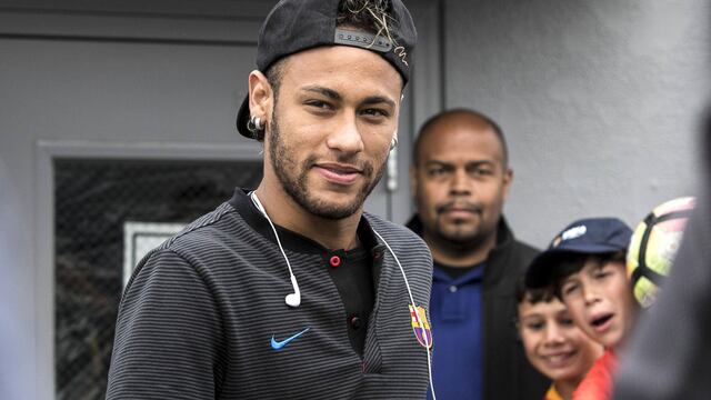 Neymar cuesta 222 millones de euros: ¿qué se puede hacer con ese dinero?