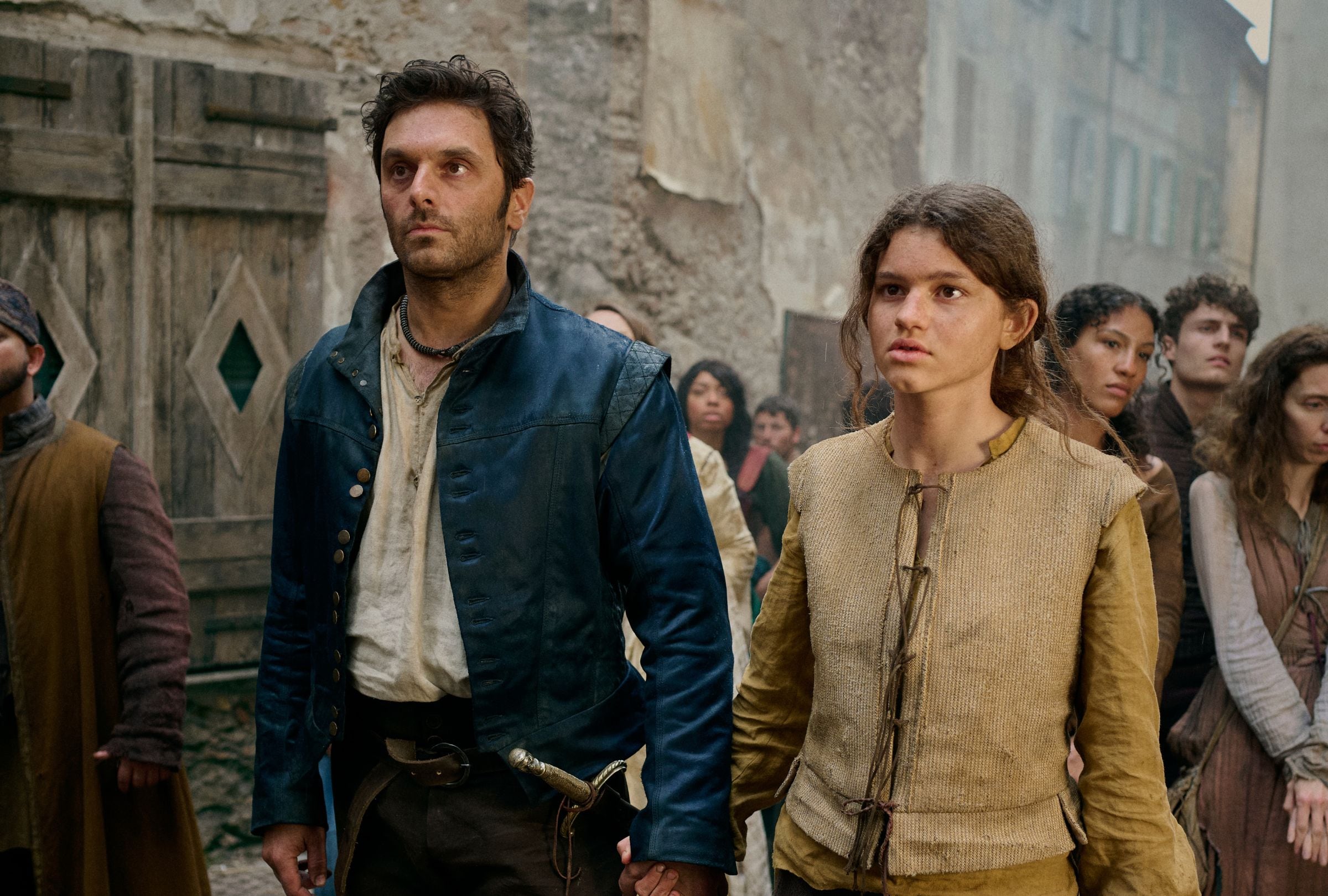 "Néro" es una serie de aventuras protagonizada por Pio Marmaï (Foto: Netflix)