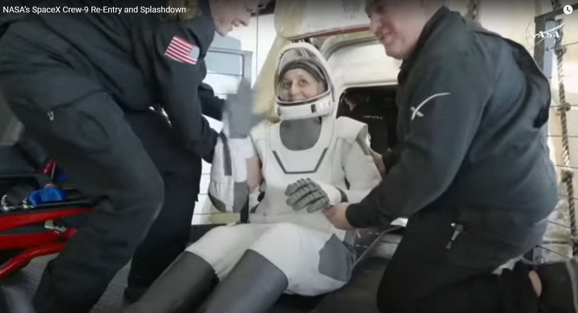 Así lucía Suni Williams al llegar a la Tierra tras 9 meses (Foto: AFP)