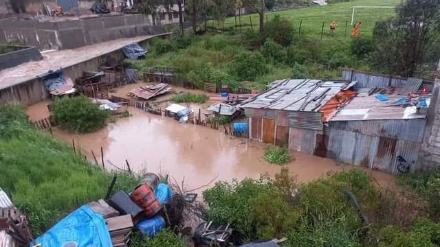 Alertan que 15 provincias de seis regiones están en riesgo alto de activación de quebradas por fuertes lluvias