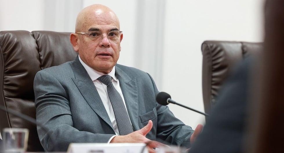 Ernesto Álvarez sobre lucha contra la extorsión: “Este delito no se combate con presencia policial en la calle ni tanquetas del Ejército sino con inteligencia”